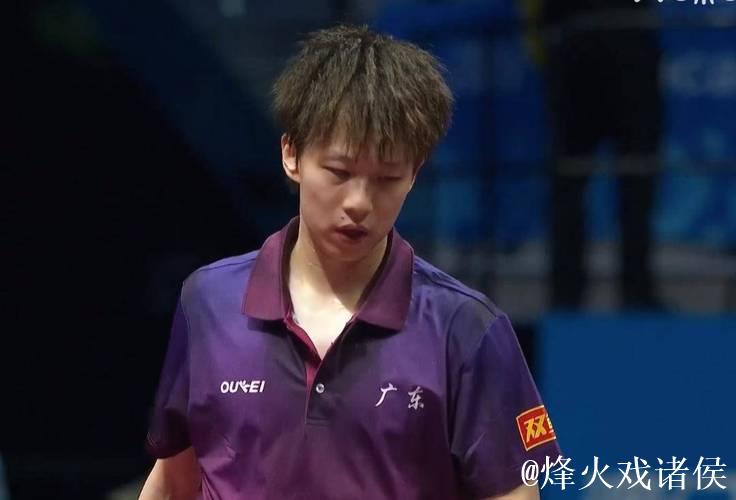 林高远4-2战胜程靖淇 顺利晋级全运会乒乓球男单16强