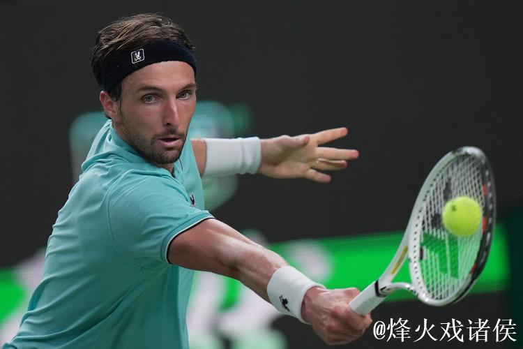 林德克内希2-1力克梅德韦杰夫 首次闯入大师赛决赛